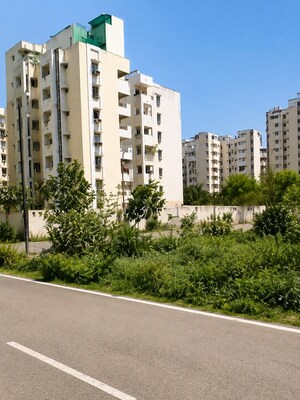  Plot – Exterior View View at Gomti Nagar - for Sale