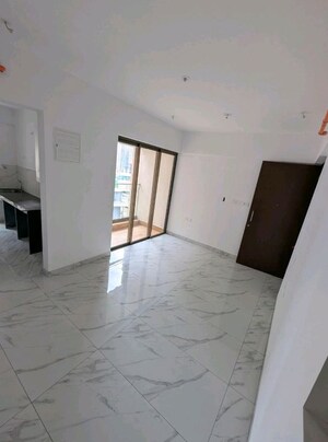 Bathroom in 2 BHK Apartment at Raymond Ten X Habitat, Pokhran Road No Two – for Rent