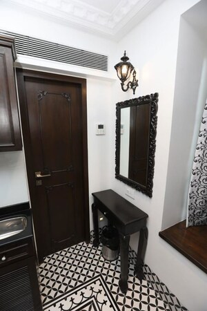 Living Room in  Shop at Om Nagar CHS, Andheri East – for Sale