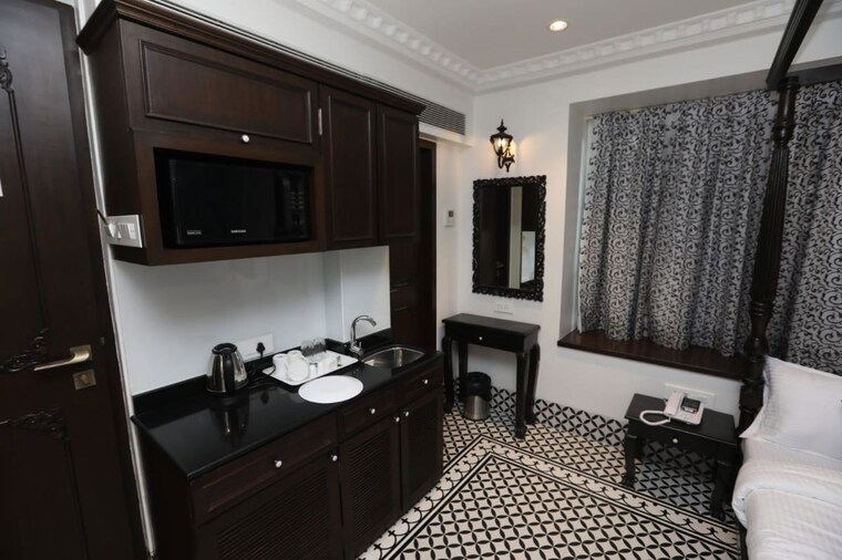 Bedroom, om-nagar-chs Commercial Shop 1250 Sq.Ft. In Andheri East Mumbai 10366709