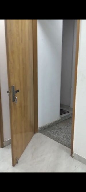  2 BHK Builder Floor at Govindpuri – for Rent
