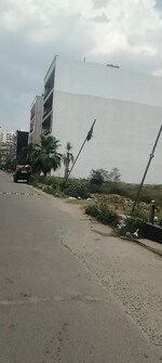 169 Sq.Yd. Plot in Yashvi Golden Gate Residency