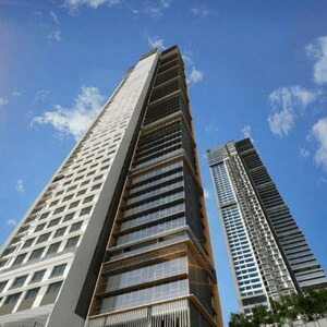 2 BHK Apartment – Exterior View View at Kohinoor Mill - for Sale