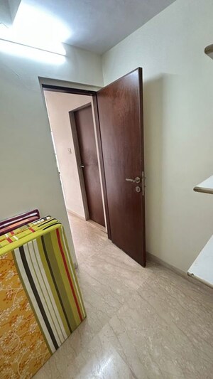 Bedroom in 2 BHK Apartment at Chembur – for Rent