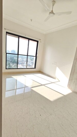 2 BHK Apartment For Rent in K Raheja Raheja Residency, Malad East