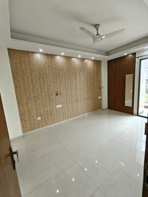 Bedroom in 3 BHK Builder Floor at Sushant Lok I – for Rent