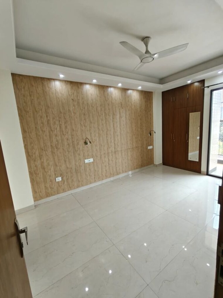 Bedroom, sushant lok i 3 Bedroom 1900 Sq.Ft. Builder Floor In Sushant Lok I Gurgaon 10366735