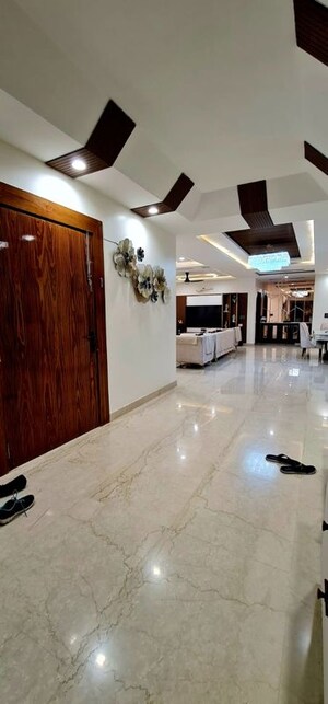 Living Room in 3 BHK Builder Floor at Vaishali Sector 5 – for Sale