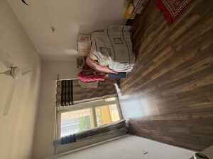 Furnished Amenities in 3 BHK Apartment at Piedmont Taksila Heights, Sector 37c – for Rent