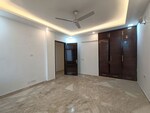 3 BHK 217 Sq.Yd. Builder Floor in Defence Colony