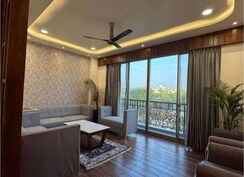 5 BHK + Pooja Room,Servant Room,Study Room,Store Room Villa For Rent in Gomti Nagar