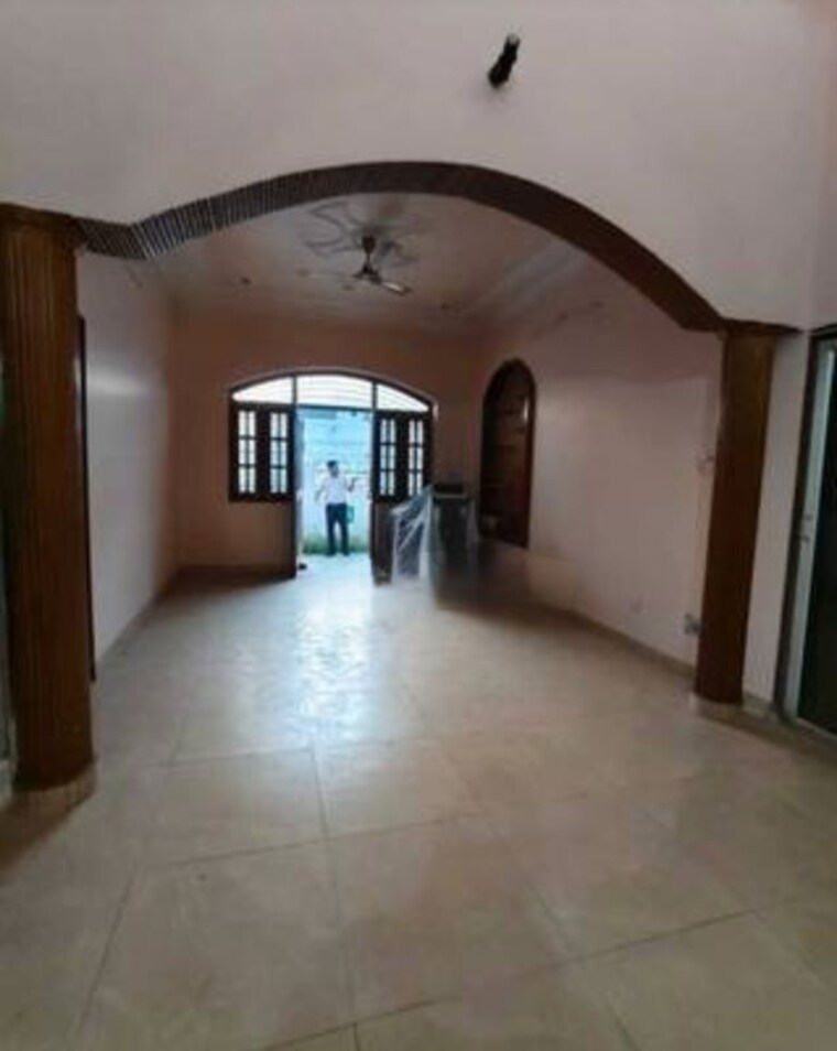 Room, gomti nagar 5 Bedroom 3650 Sq.Ft. Villa In Gomti Nagar Lucknow 10366774