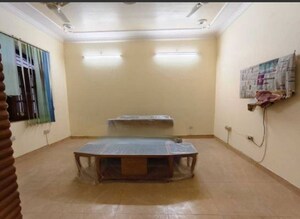 Living Room in 5 BHK Villa at Gomti Nagar – for Rent