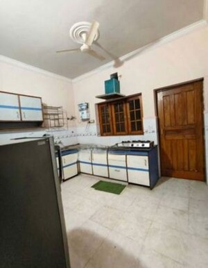 Living Room in 5 BHK Villa at Gomti Nagar – for Rent