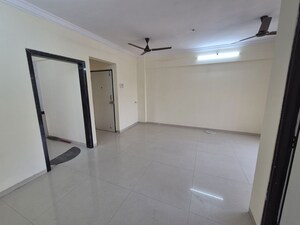 Room in 2 BHK Apartment at Platinum Om Sai Shrushti, Ulwe – for Rent