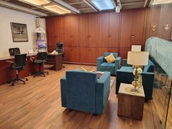 Office Space For Rent in Tulsiani Chambers