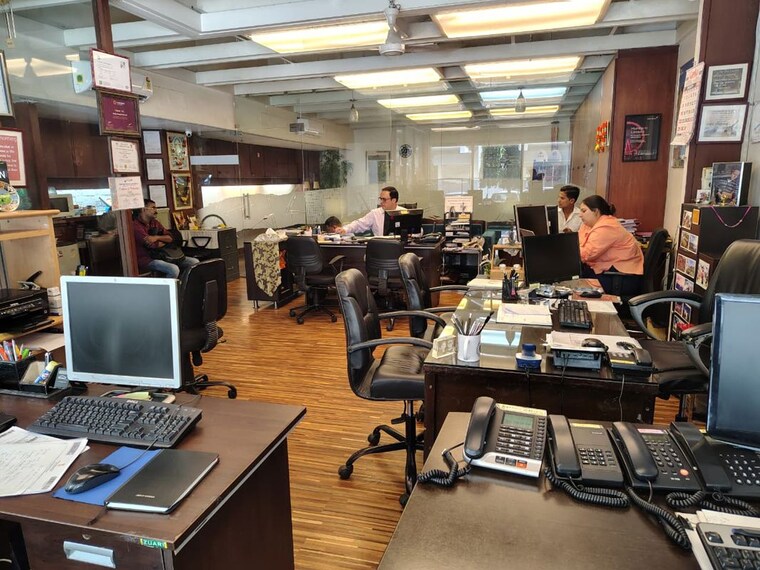 Gym, tulsiani-chambers Commercial Office Space 1070 Sq.Ft. In Nariman Point Mumbai 10366678