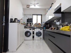 Kitchen in 3.5 BHK Apartment at Shubham Trident, Chembur – for Rent