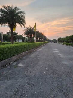 Plot For Sale in Chak Kajehra