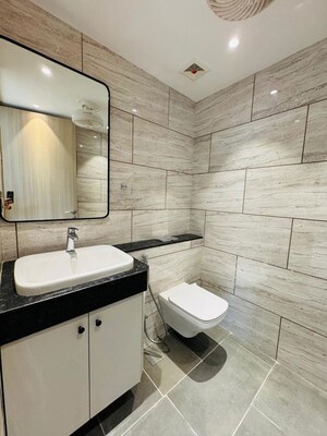 Bathroom in 4 BHK Apartment at Rustomjee Crown, Prabhadevi – for Rent