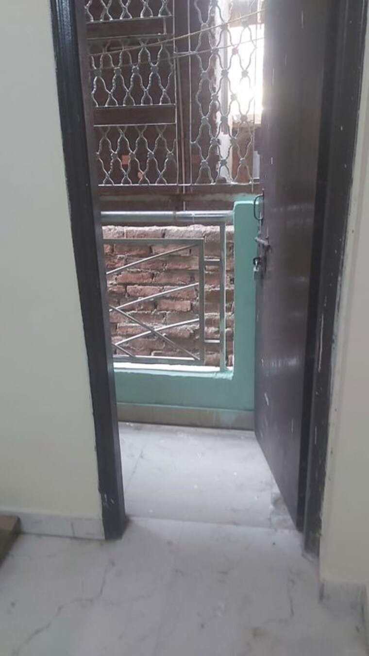 Balcony, mayur vihar 2.5 Bedroom 460 Sq.Ft. Builder Floor In Mayur Vihar Delhi 10366879