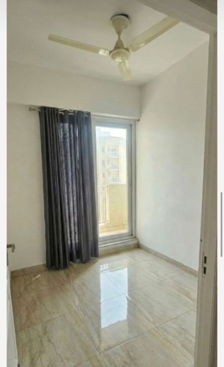Room, mahaluxmi-migsun-ultimo 2 Bedroom 650 Sq.Ft. Apartment In Omicron Iii Greater Noida Greater Noida 10366887