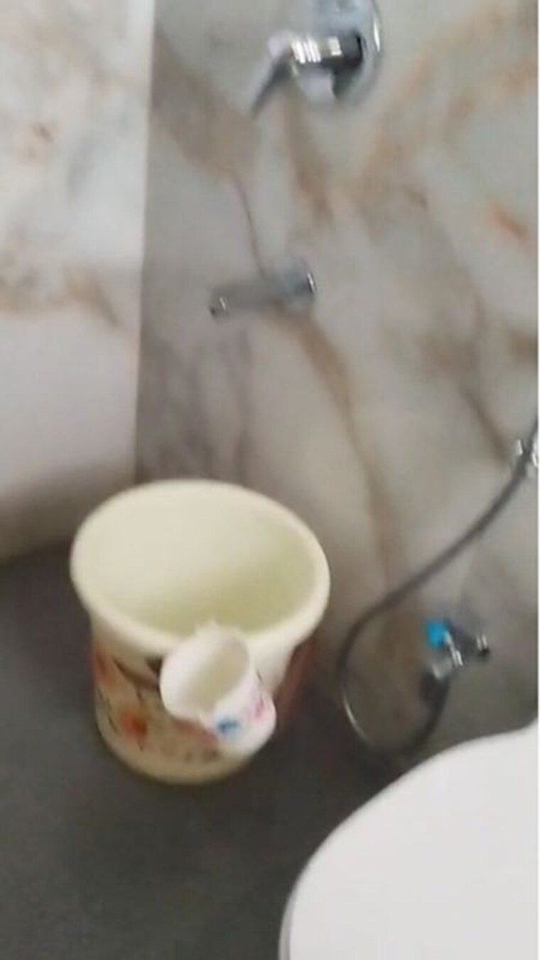 Bathroom, concrete-sai-samast 2 Bedroom 968 Sq.Ft. Apartment In Chembur Mumbai 10366888