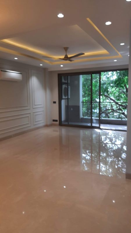 3 BHK Builder Floor For Rent in South City 1