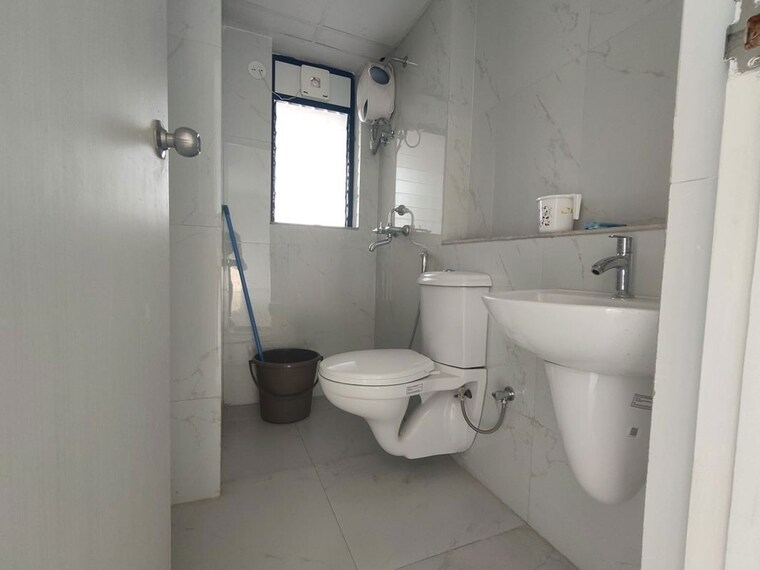 Bathroom, bhadra nagar 2 Bedroom 699 Sq.Ft. Apartment In Bhadra Nagar Thane 10366834