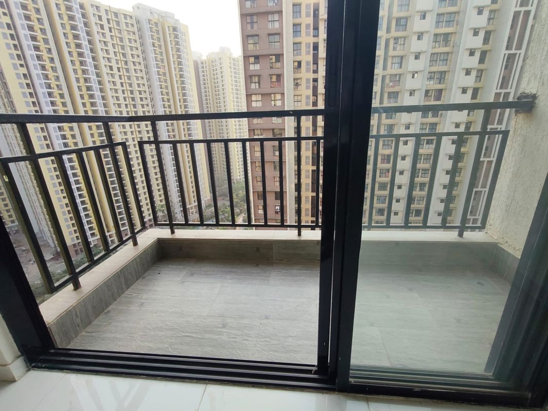 1.5 BHK 535 Sq.Ft. Apartment in Runwal Gardens Phase 4