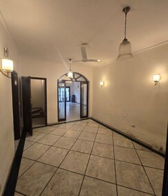 3 BHK Builder Floor For Rent in Chittaranjan Park