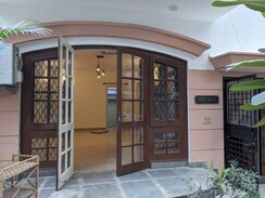 2 BHK + Pooja Room,Servant Room,Store Room Villa For Rent in Eros Rosewood City