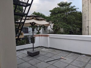 Balcony in 2 BHK Villa at Eros Rosewood City, Sector 49 – for Rent
