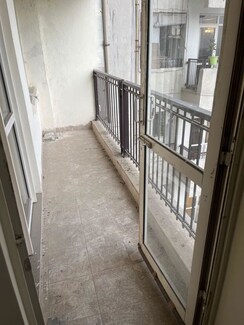 3 BHK + Servant Room,Study Room Apartment For Rent in Jaypee Kensington Park Apartments