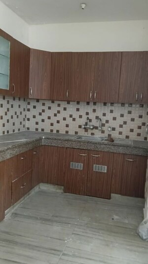 Bedroom in 2 BHK Builder Floor at Sector 47 – for Rent