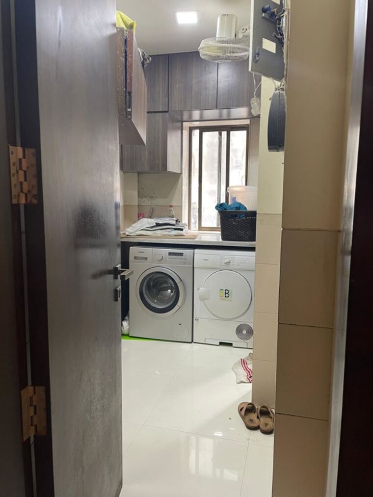 Bathroom, jaldarshan-chs 3.5 Bedroom 1500 Sq.Ft. Apartment In Malabar Hill Mumbai 10367035