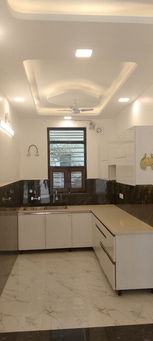 Kitchen in 3.5 BHK Builder Floor at Swaran Nagri, Sector 31 – for Sale
