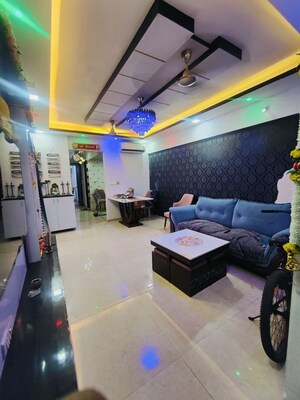 Team Area in 2 BHK Apartment at Lodha Downtown, Dombivli East – for Rent