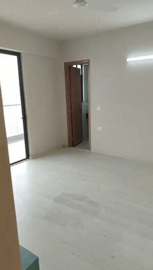 Room in 3 BHK Apartment at M3M Sky City, Sector 65 – for Rent