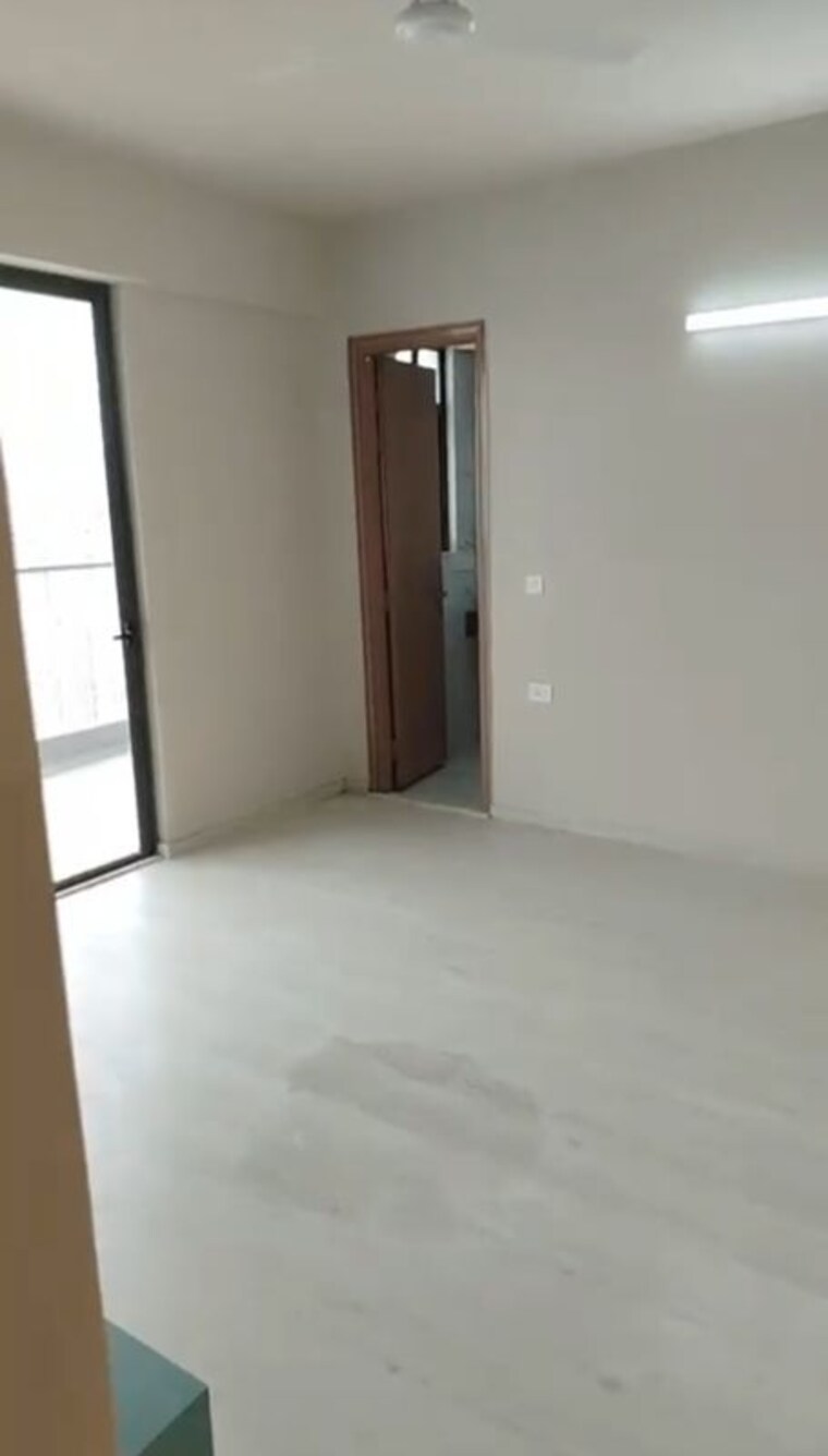 Room, m3m-sky-city 3 Bedroom 1828 Sq.Ft. Apartment In Sector 65 Gurgaon 10367077