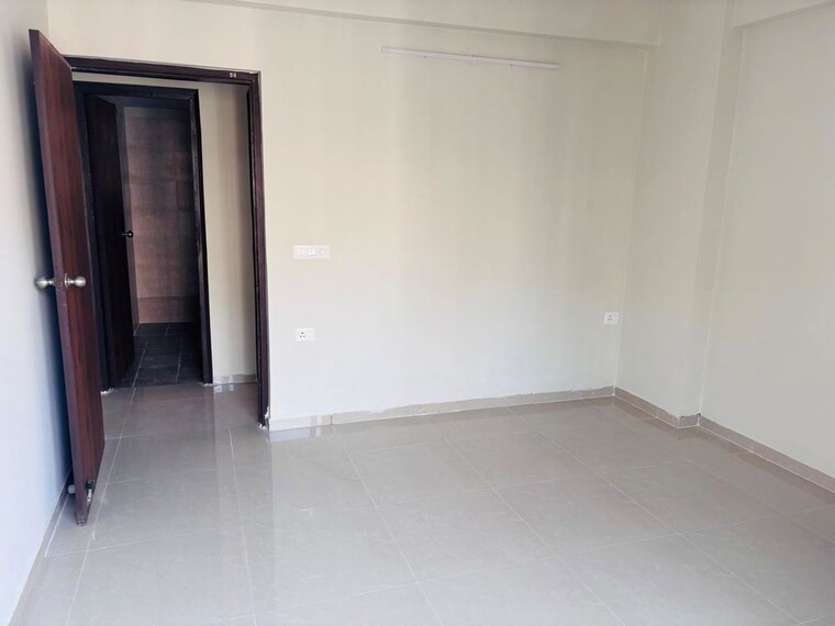 Room, shri-radha-sky-gardens 3 Bedroom 1465 Sq.Ft. Apartment In Sector 16b Greater Noida Greater Noida 10367084