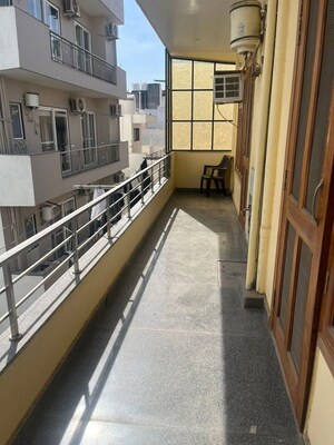 Balcony in 3 BHK Builder Floor at Sector 46 – for Rent