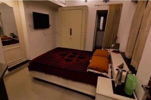 Bedroom in 4 BHK Independent House at Chembukkavu – for Sale