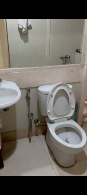 Bathroom in 3 BHK Apartment at Hiranandani Meadows, Manpada – for Sale