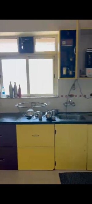Kitchen in 3 BHK Apartment at Hiranandani Meadows, Manpada – for Sale