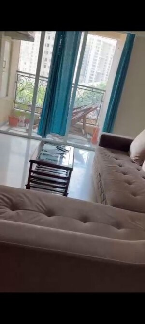 Living Room in 3 BHK Apartment at Hiranandani Meadows, Manpada – for Sale