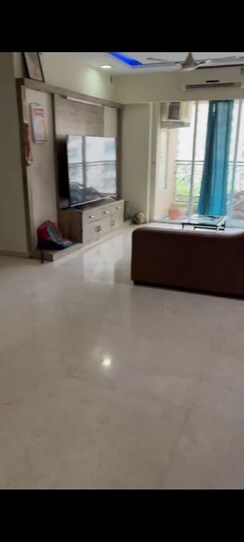 3 BHK Apartment For Sale in Hiranandani Meadows