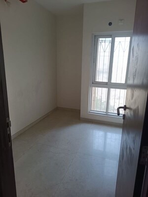 Bedroom in 1.5 BHK Apartment at Dosti West County Phase 4 Dosti Pine, Balkum Pada – for Rent