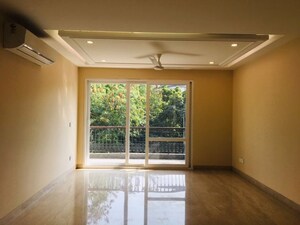 Bedroom in 3.5 BHK Independent House at Ansals Sushant City – for Sale