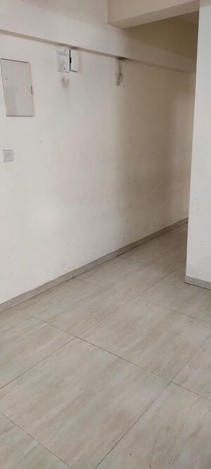 Room in 3 BHK Apartment at Chembur – for Rent